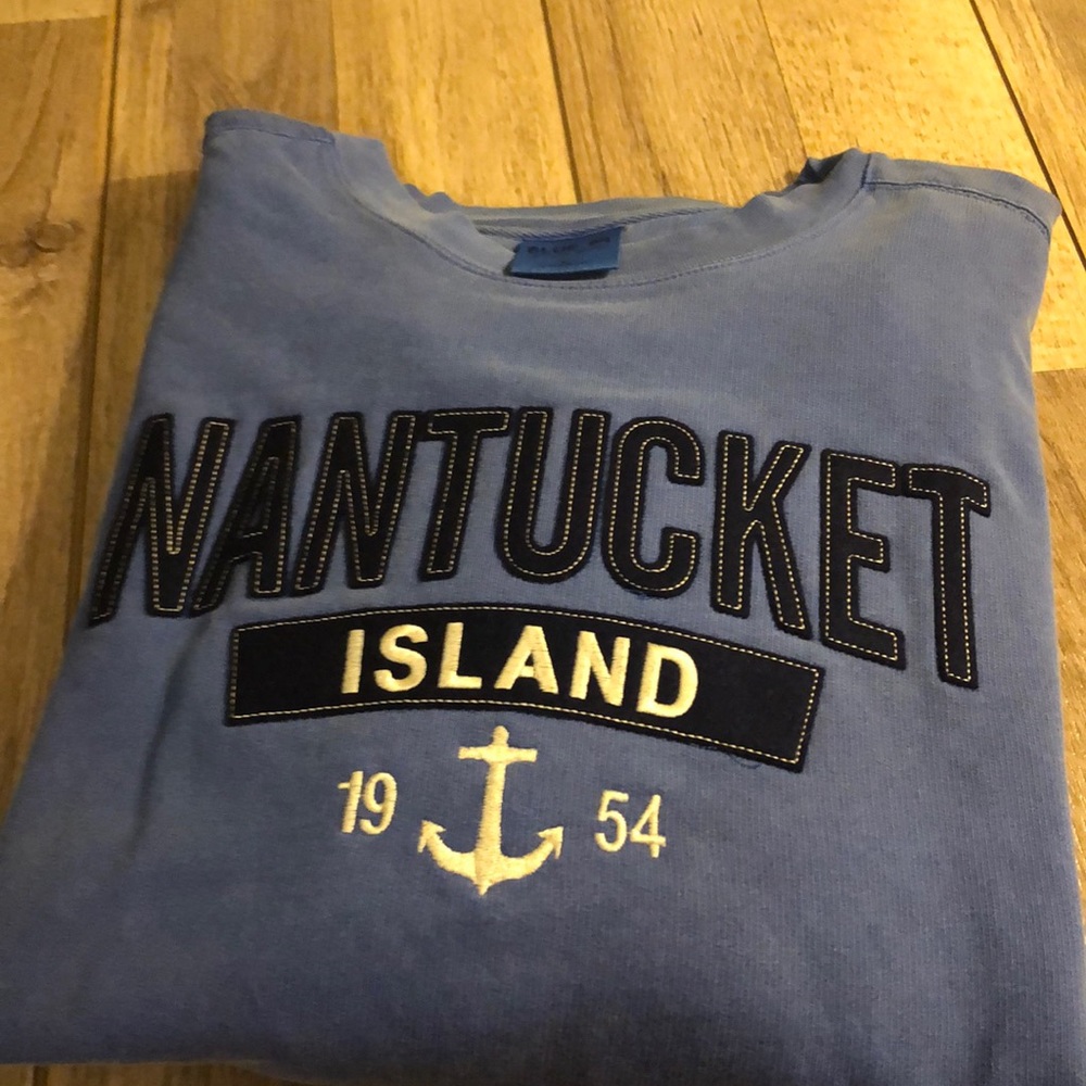 Blue 84 NEW sweatshirt size Large Nantucket Island